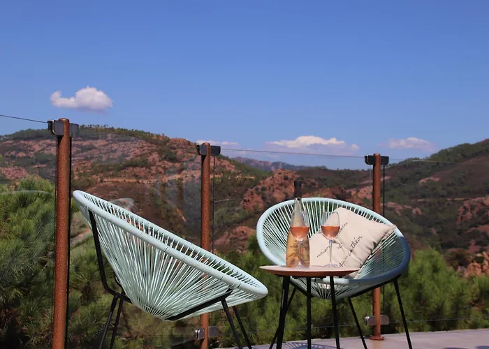 La Cousinade De L'esterel بيت للعطل Saint-Raphaël
