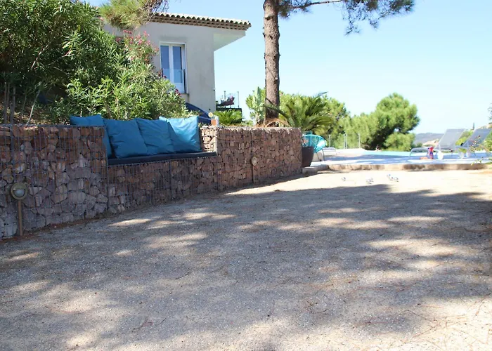 La Cousinade De L'esterel